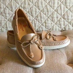 Marc Joseph Gold Deck Shoes Sz 6 1/2